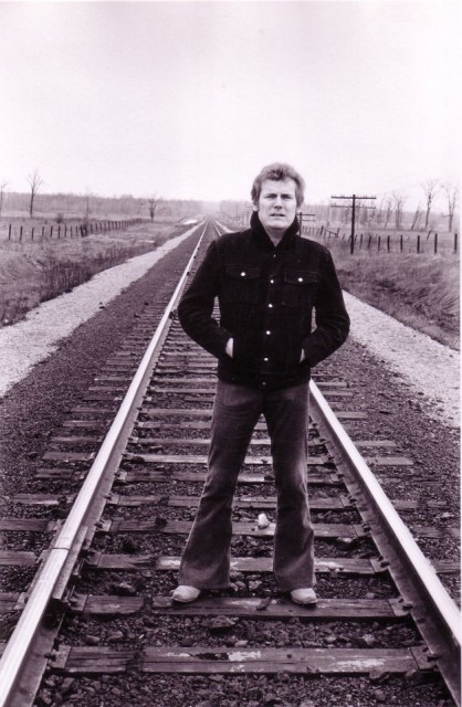 Lightfoot-railway-tracks-70s-JohnReeves-copy