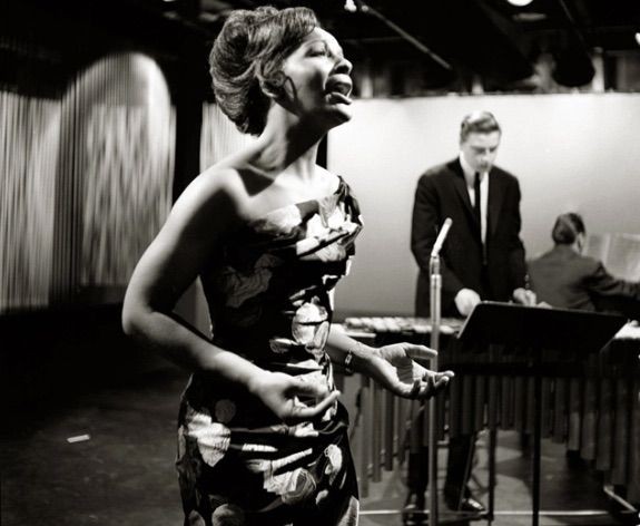 Eleanor Collins - Trailblazing jazz singer overcame racism with quiet dignity